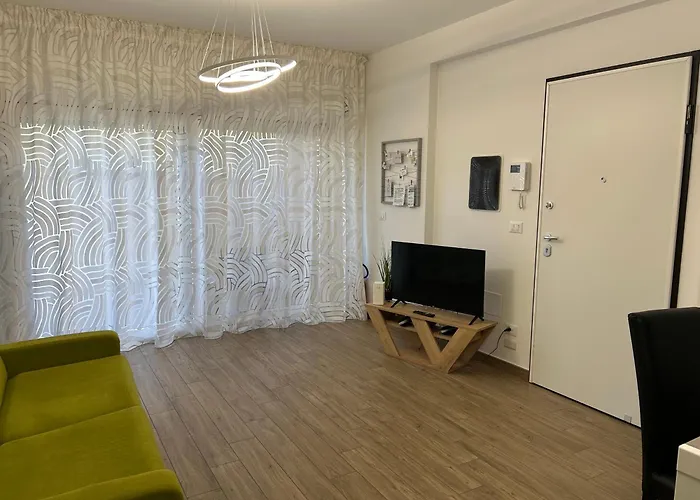 Host & C アヴェッツァーノ